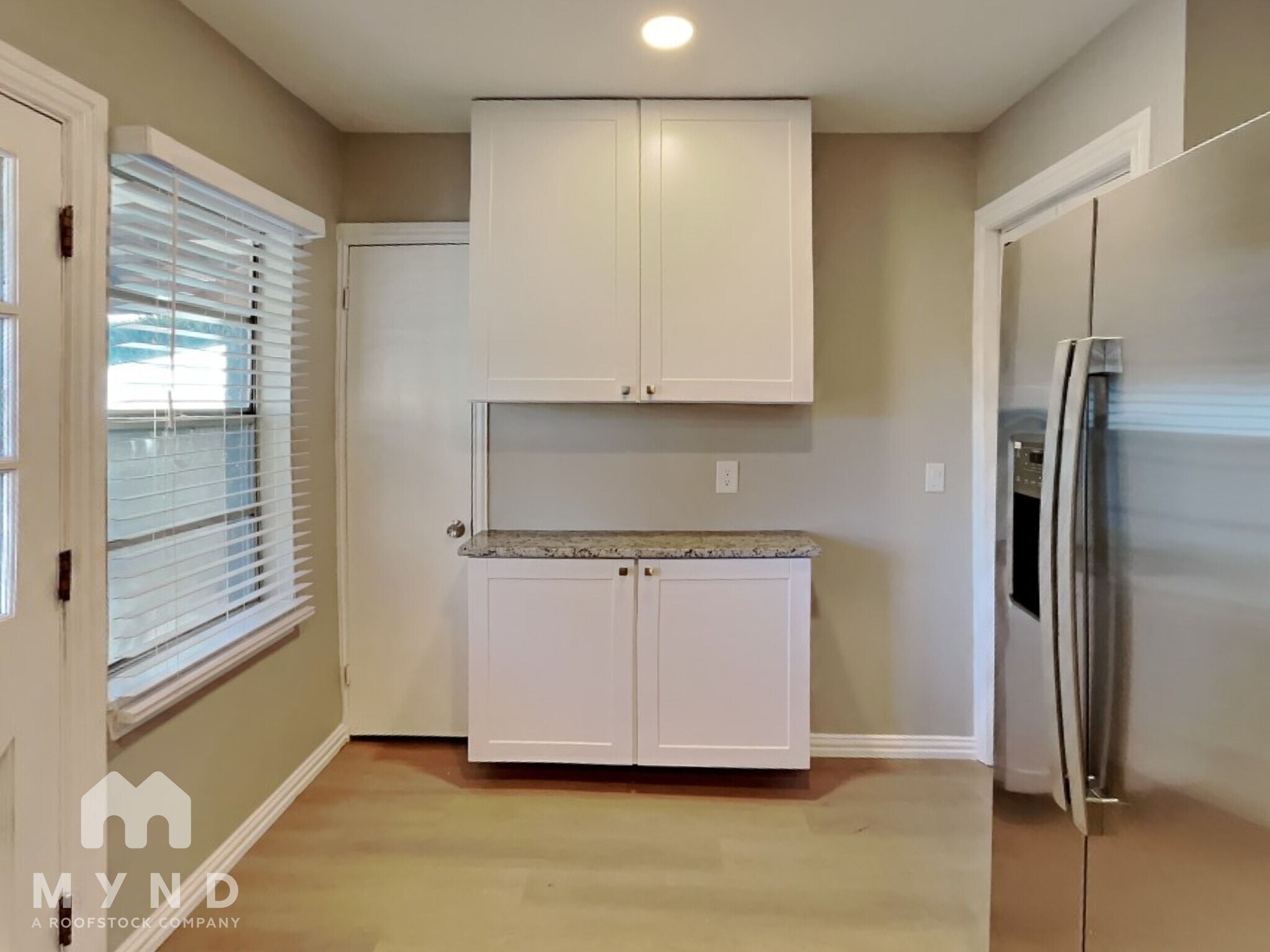 Building Photo - 2728 Rolinda Dr