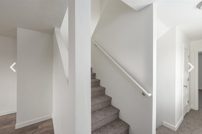 Building Photo - 687 N 30 E