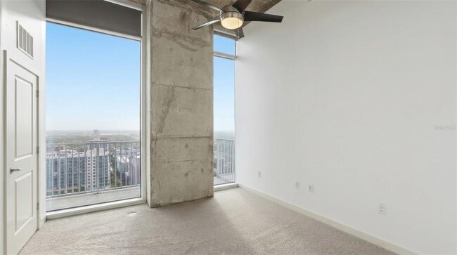 Building Photo - 155 S Court Ave