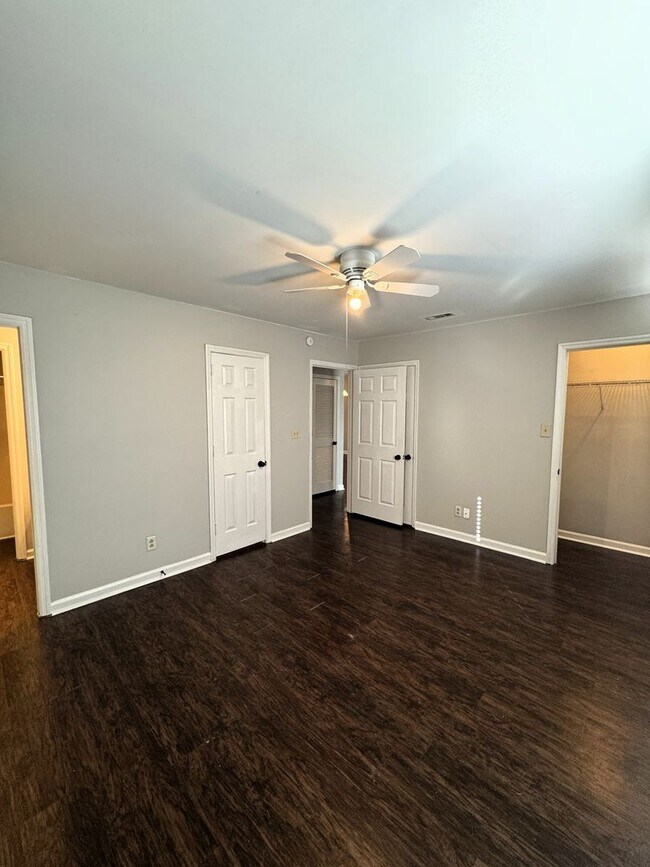 Building Photo - Available For Immediate Move-In!