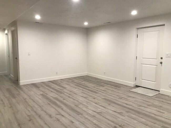 Building Photo - 4590 E Golden Autumn Vw