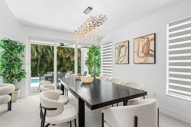 Building Photo - 4621 NW 93rd Doral Ct