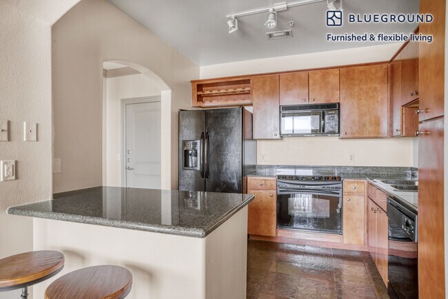 Building Photo - 4550 Cherry Creek S Dr