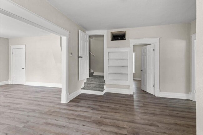 Building Photo - Charming 3 Bedroom, 2 Bathroom Home for Re...