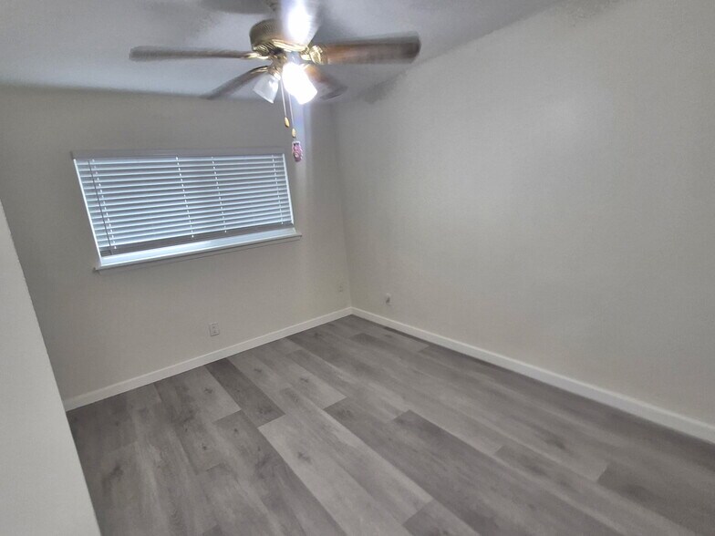 Building Photo - 2902 N 1st St