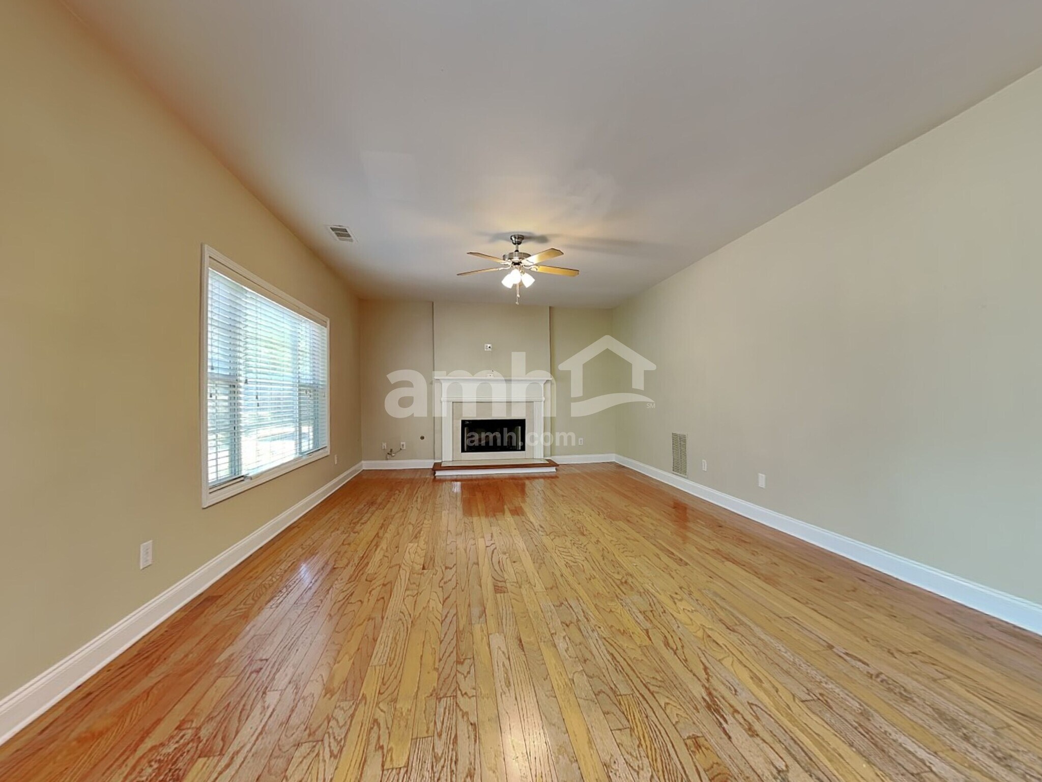 Building Photo - 2713 Cascade Bend Dr