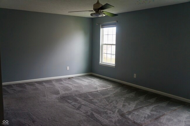 Building Photo - 3177 Underwood Dr