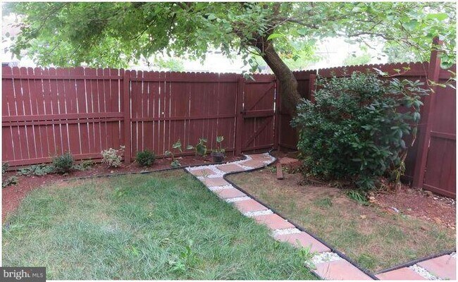 Building Photo - 10193 Farragut Ct