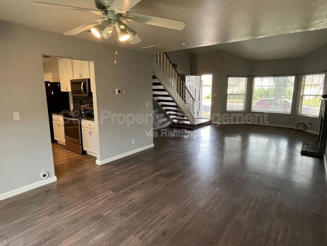 Building Photo - 3805 Rotterdam Ave