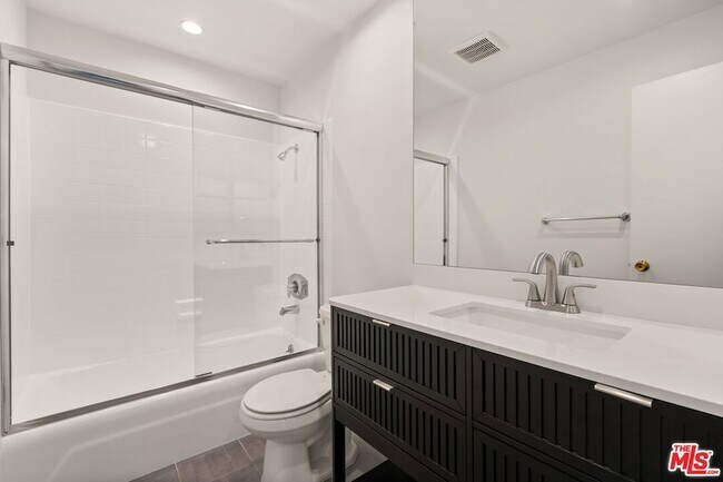 Building Photo - 1457 Butler Ave