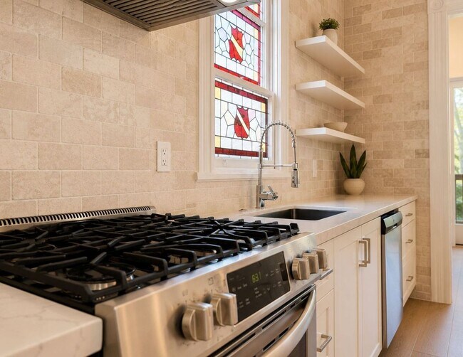 Building Photo - Timeless Character. Modern Lifestyle. Unbeatable Location.