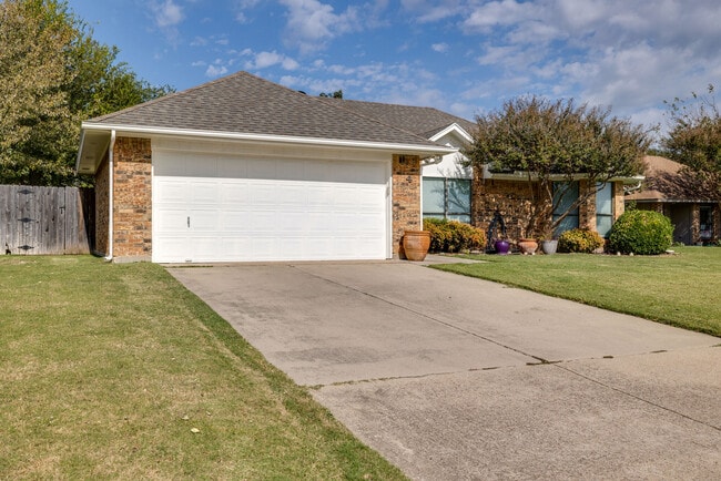 Building Photo - 4 Salida Dr