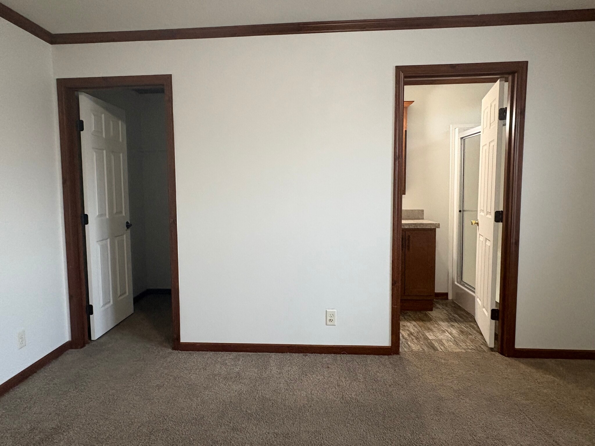 Building Photo - 309 Spring Park Dr