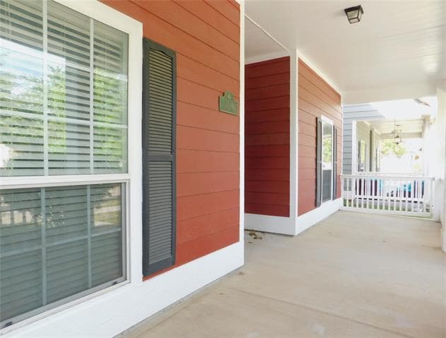 Building Photo - 1104 Hayden Ln