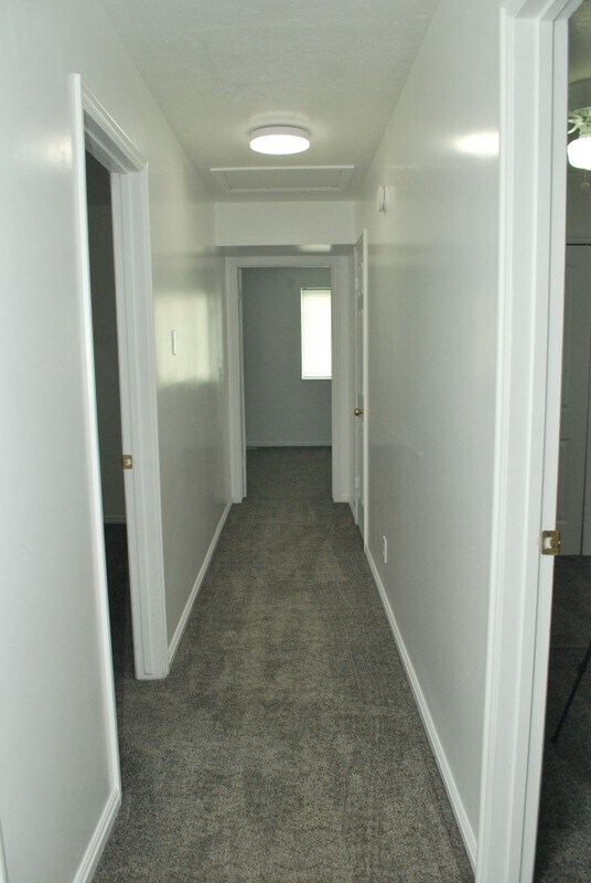 Building Photo - 2954 S 625 W