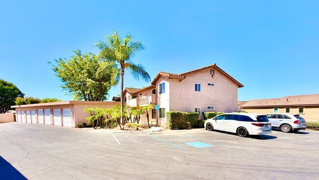 Building Photo - Lovely Downstairs, Entry-Level, End Unit Condo in the Private Diamante HOA Community of Bonsall, ...