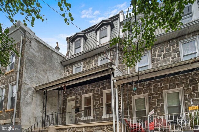 Building Photo - 4129 Terrace St