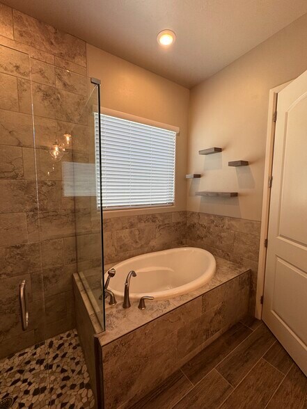 Building Photo - 3959 Santa Alexandra Rd