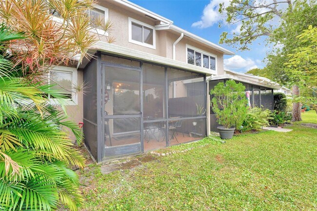 Building Photo - 2149 Discovery Cir W