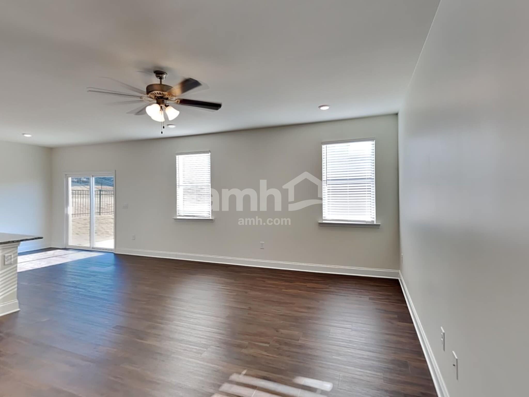 Building Photo - 580 Smt Vw Ln