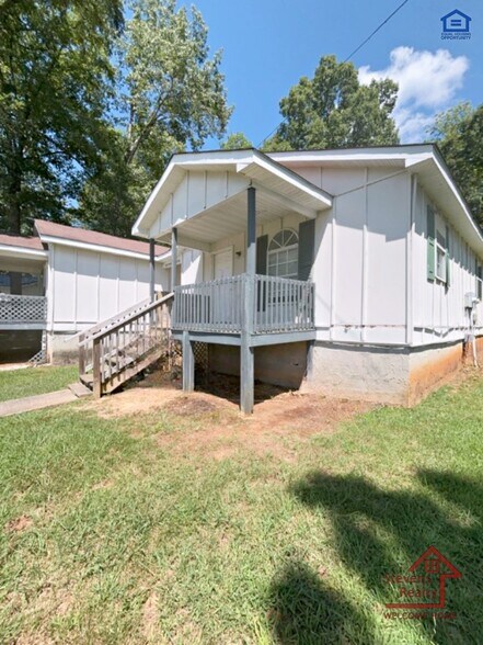 Primary Photo - 173 Bybee Woods Dr