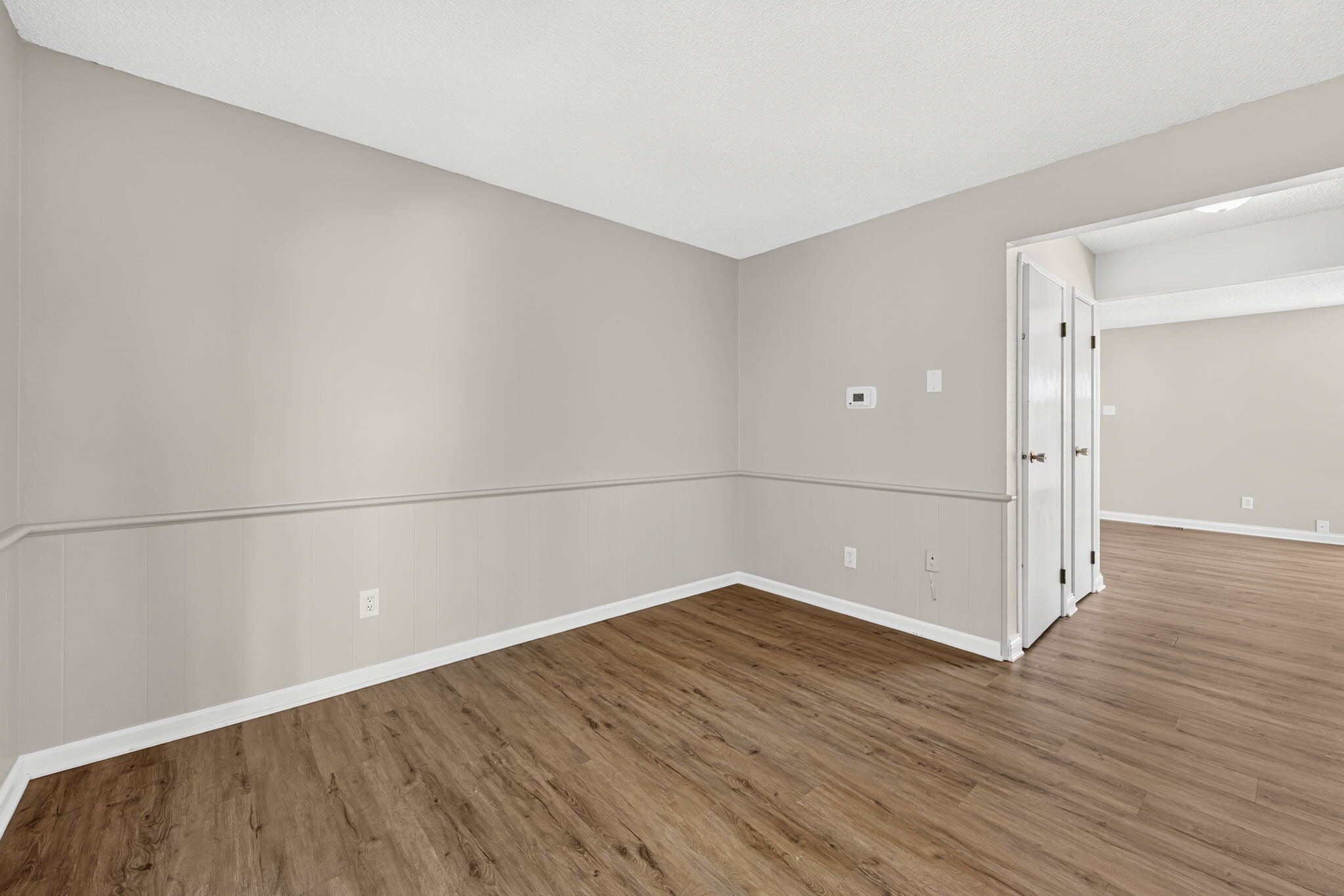 Building Photo - 13391 Hiddendale Ln