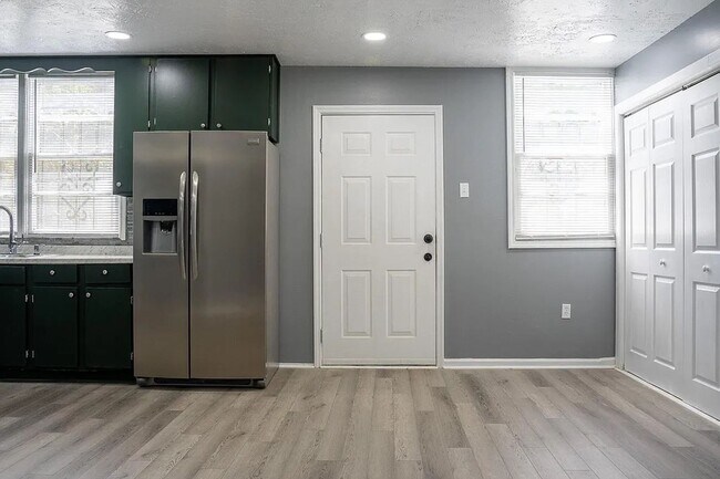 Building Photo - Charming 2-Bedroom Home Near Downtown Augusta