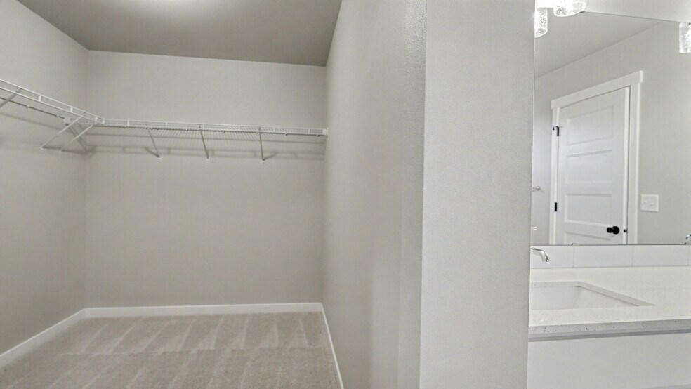 Building Photo - 8761 69th Pl NE