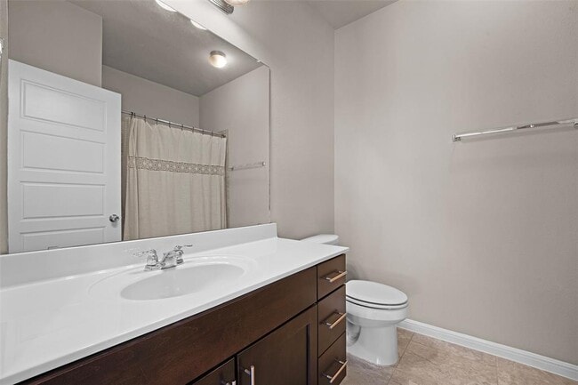 Building Photo - 7233 Menchaca Rd