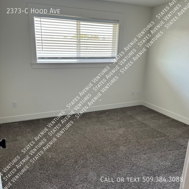 Building Photo - 2373 Hood Ave