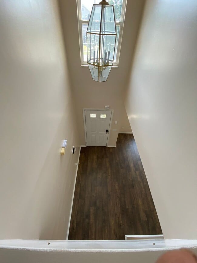 Building Photo - 4221 Dobbin Cir
