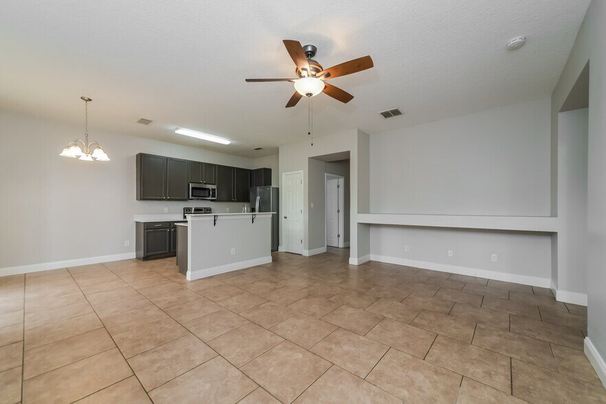 Building Photo - 439 Vicks Landing Dr