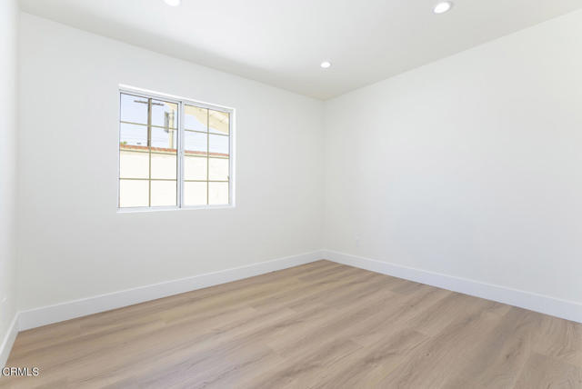 Building Photo - 8536 Tampa Ave