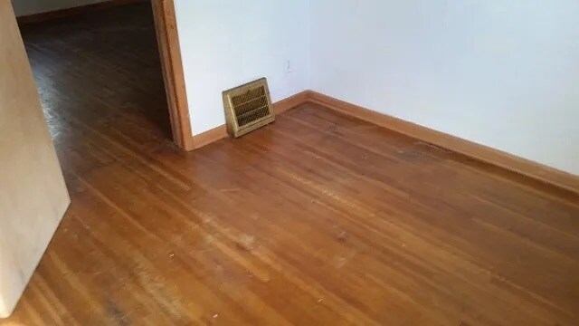 Building Photo - 313 Pullen Ave