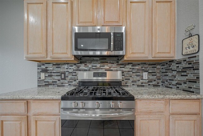 Building Photo - 4510 Sherwood Green Ct