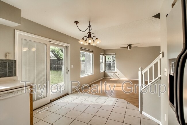 Building Photo - 13460 Vine St