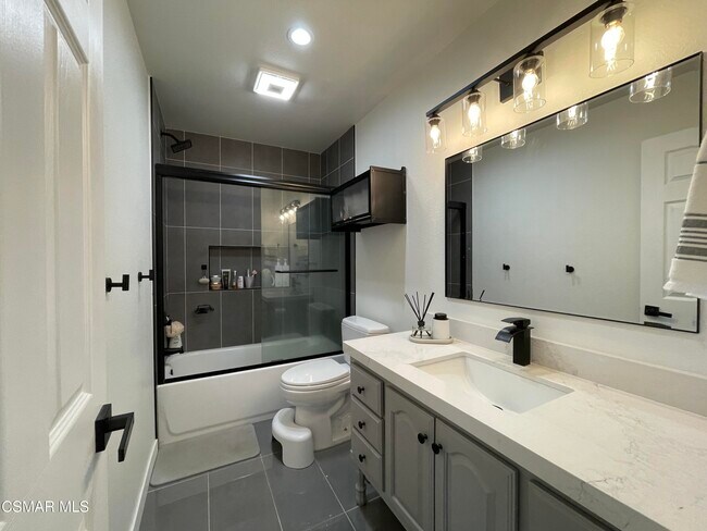 Building Photo - 6524 Stoney View Ln