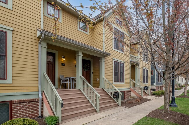 Primary Photo - 913 Blodgett St SE