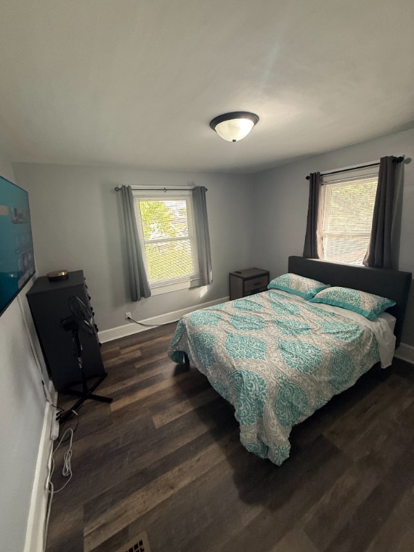 Building Photo - 1230 N Kealing Ave