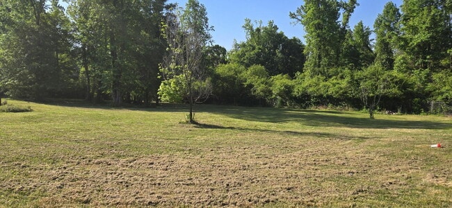 Building Photo - 213 Cottage Brook Ct