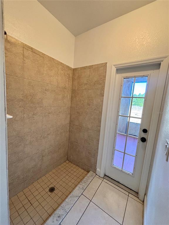 Building Photo - 331 Marion Oaks Trail