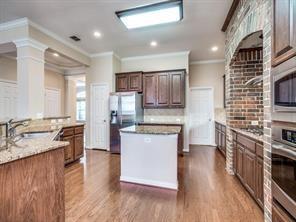 Building Photo - 6231 Meadow Rd