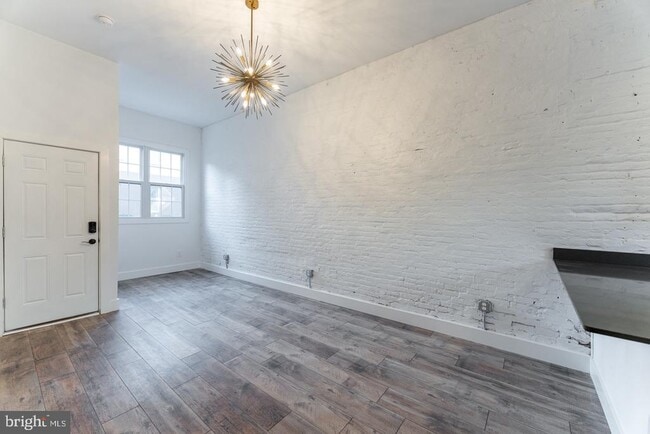 Building Photo - 2208 Taggert St