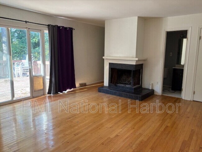 Building Photo - 13323 Warburton Dr