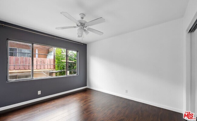 Building Photo - 7550 Fountain Ave