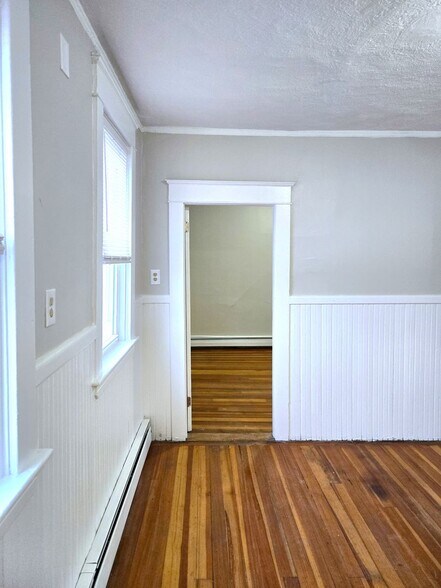 Building Photo - 552-554 Union Avenue