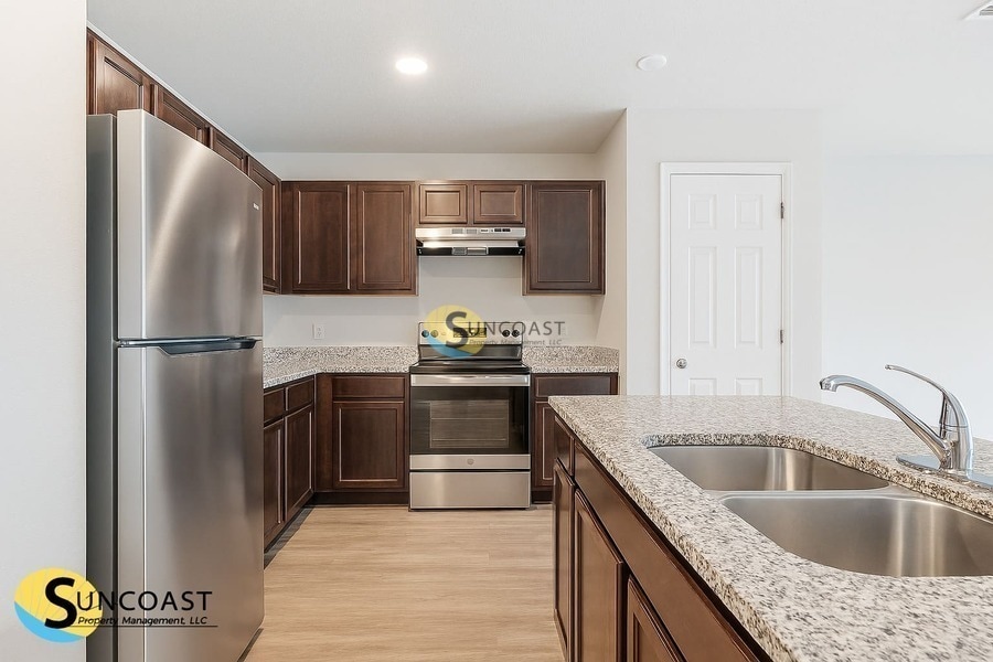 Building Photo - 7619 Mailes Ct