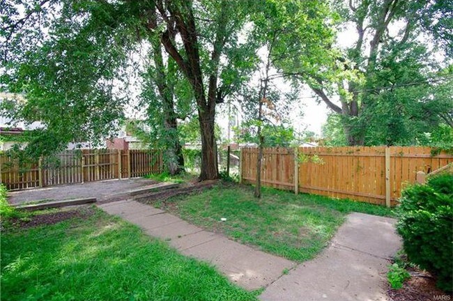 Building Photo - 3618 McRee Ave