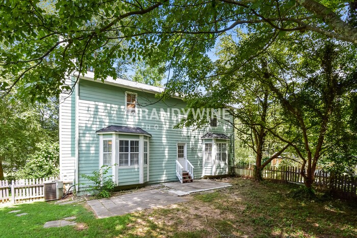 Building Photo - 5649 Longbow Dr