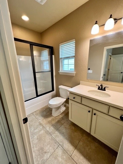 Building Photo - 892 W Hughes St